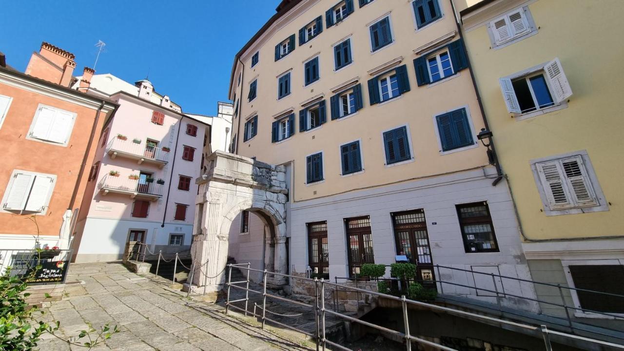Apartament Al Trionfo 3 Triest Zewnętrze zdjęcie